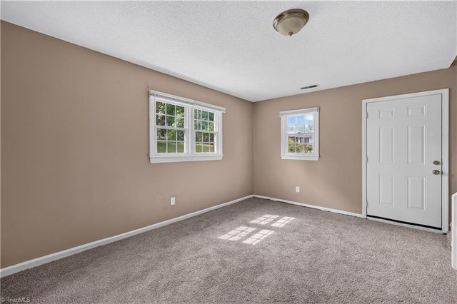 2601 Rosemary Drive, Winston-salem, NC 27105