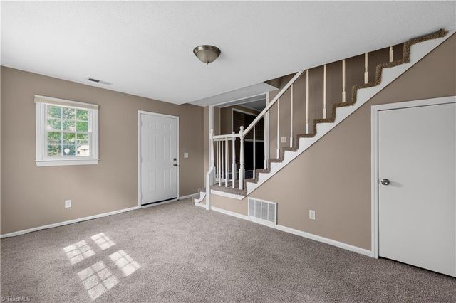 2601 Rosemary Drive, Winston-salem, NC 27105