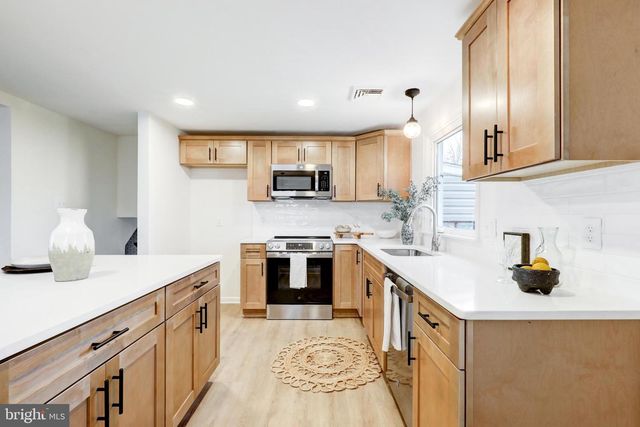 1118 EMERALD AVE, Lansdale, PA 19446