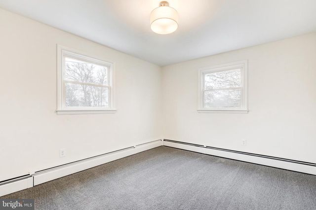 1118 EMERALD AVE, Lansdale, PA 19446