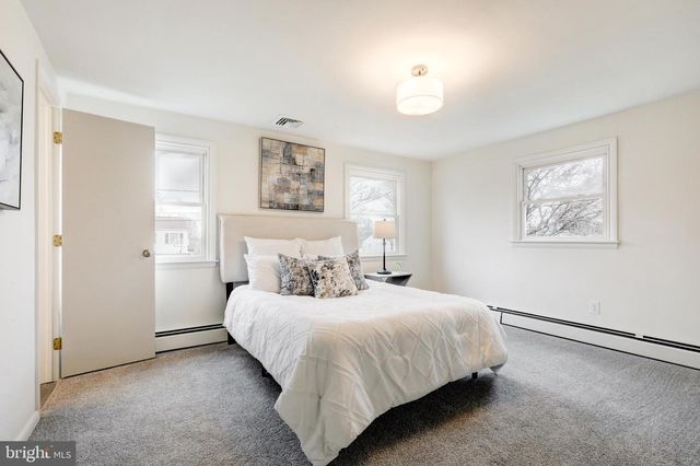 1118 EMERALD AVE, Lansdale, PA 19446