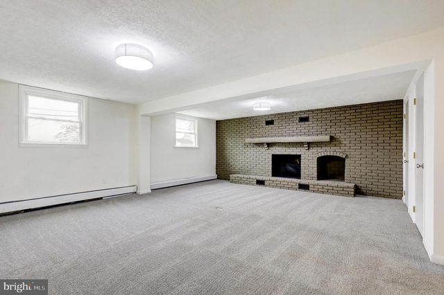 1118 EMERALD AVE, Lansdale, PA 19446