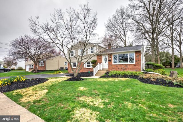 1118 EMERALD AVE, Lansdale, PA 19446