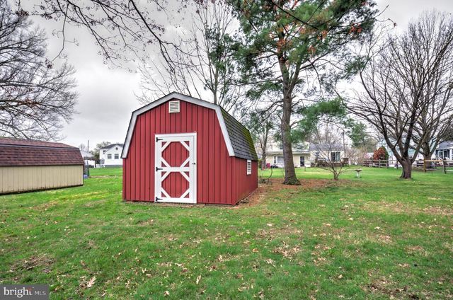 1118 EMERALD AVE, Lansdale, PA 19446