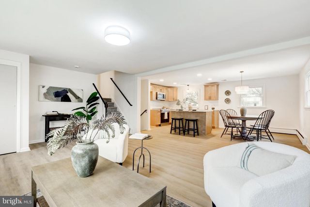 1118 EMERALD AVE, Lansdale, PA 19446