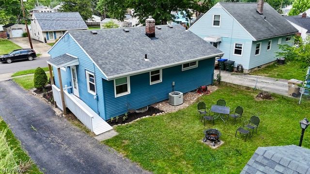 248 Jennings Avenue, Cuyahoga Falls, OH 44221
