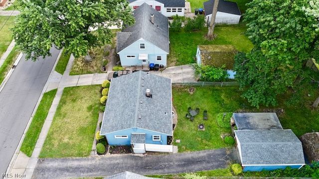 248 Jennings Avenue, Cuyahoga Falls, OH 44221