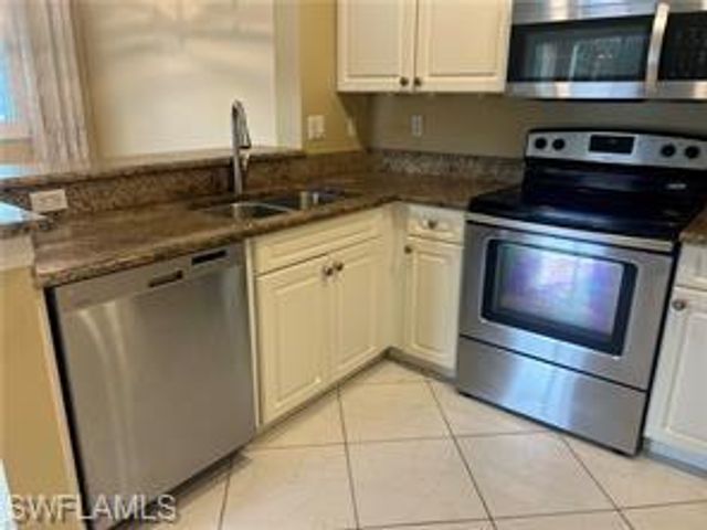 1265 Wildwood Lakes BLVD 201, Naples, FL 34104
