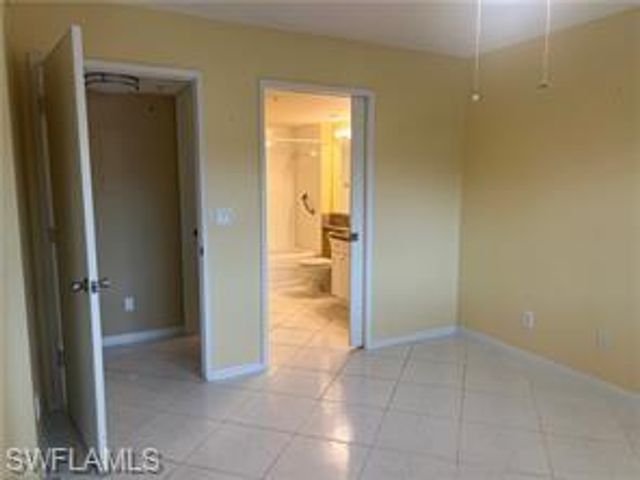 1265 Wildwood Lakes BLVD 201, Naples, FL 34104