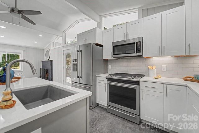 240 North Country Club Drive, Cullowhee, NC 28723