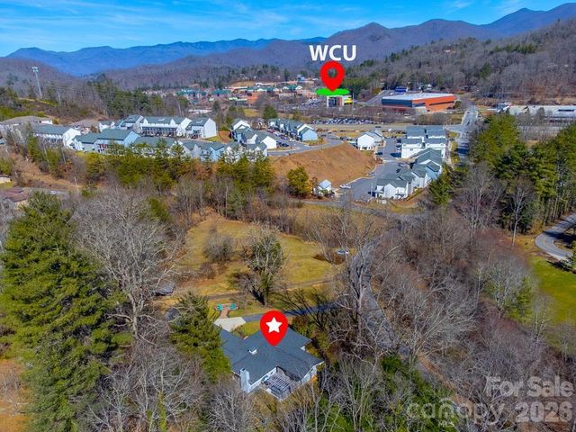 240 North Country Club Drive, Cullowhee, NC 28723
