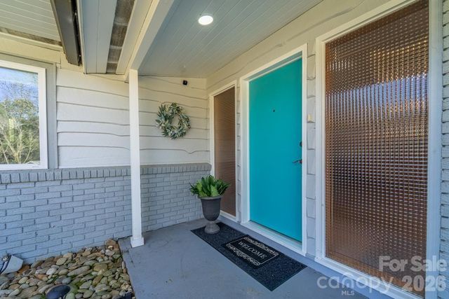 240 North Country Club Drive, Cullowhee, NC 28723