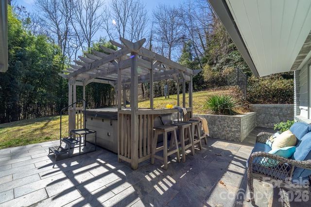 240 North Country Club Drive, Cullowhee, NC 28723