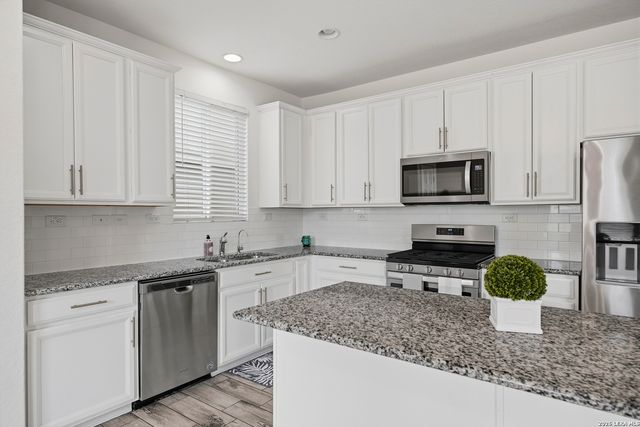 27515 Sage Vw, Boerne, TX 78015