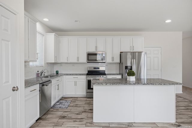 27515 Sage Vw, Boerne, TX 78015