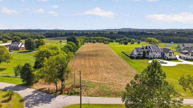 1 Trice Rd, Lebanon, TN 37087