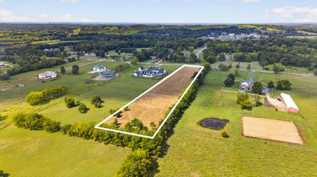 1 Trice Rd, Lebanon, TN 37087