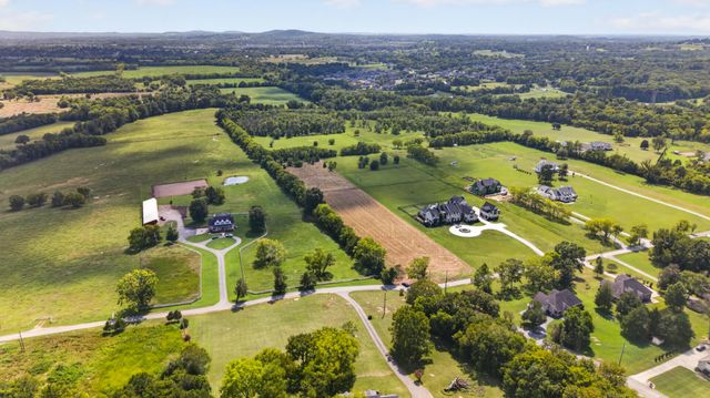 1 Trice Rd, Lebanon, TN 37087