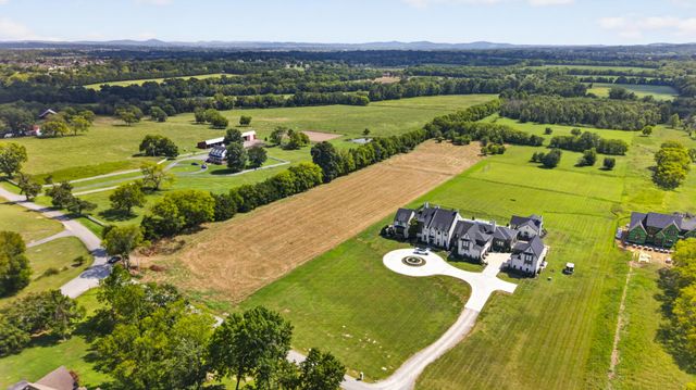 1 Trice Rd, Lebanon, TN 37087