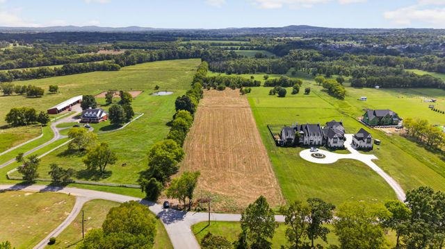 1 Trice Rd, Lebanon, TN 37087