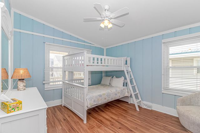 304 42nd Ave. N, North Myrtle Beach, SC 29582