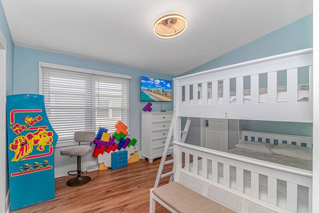 304 42nd Ave. N, North Myrtle Beach, SC 29582