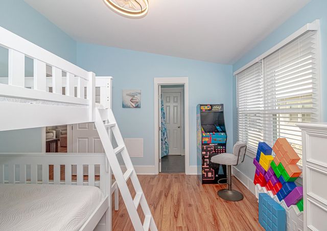 304 42nd Ave. N, North Myrtle Beach, SC 29582