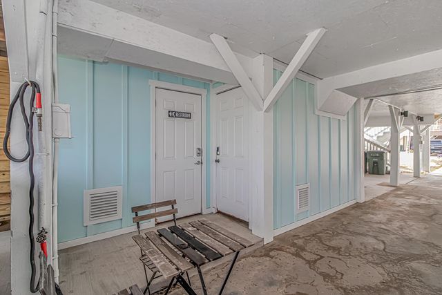 304 42nd Ave. N, North Myrtle Beach, SC 29582