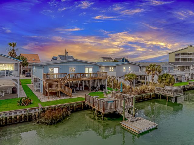 304 42nd Ave. N, North Myrtle Beach, SC 29582