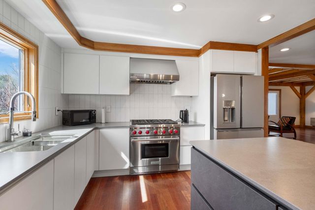 263 Long Sands Road Unit 2, York, ME 03909