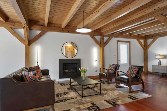 263 Long Sands Road Unit 2, York, ME 03909