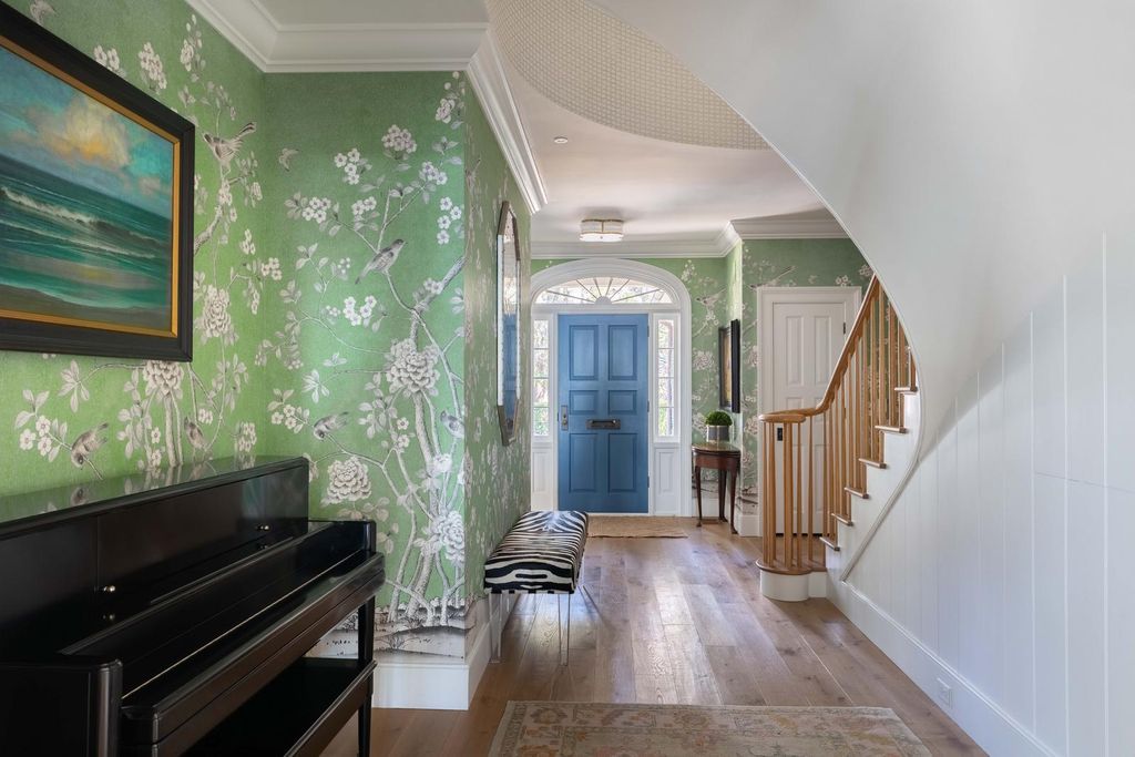 Image 18 of property listing at 111 Riverland Drive, Charleston, SC 29412