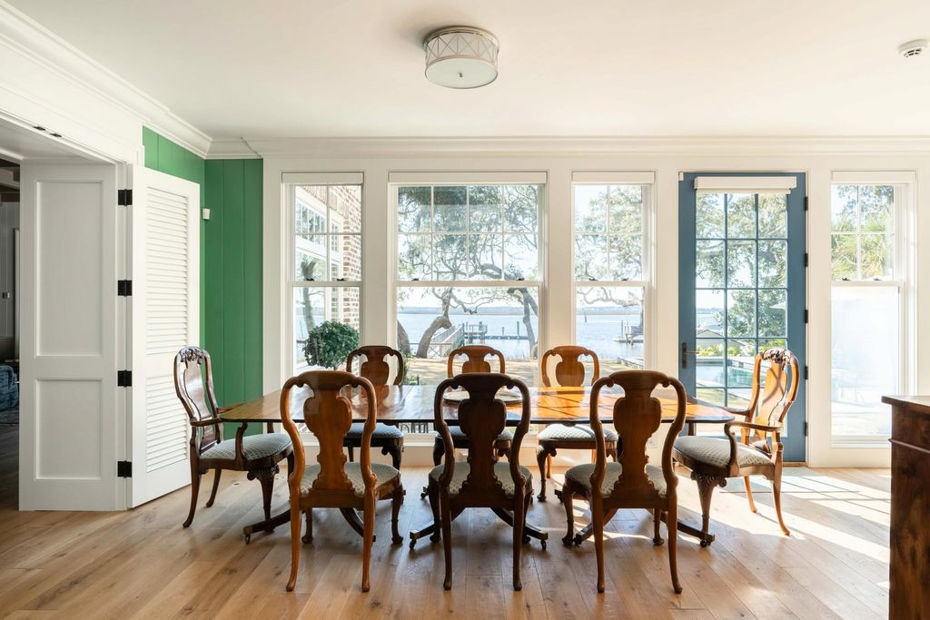 Image 25 of property listing at 111 Riverland Drive, Charleston, SC 29412