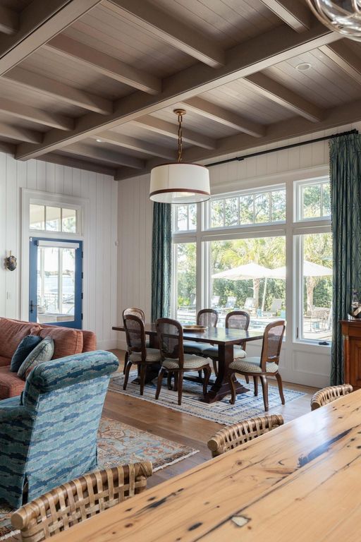 Image 33 of property listing at 111 Riverland Drive, Charleston, SC 29412