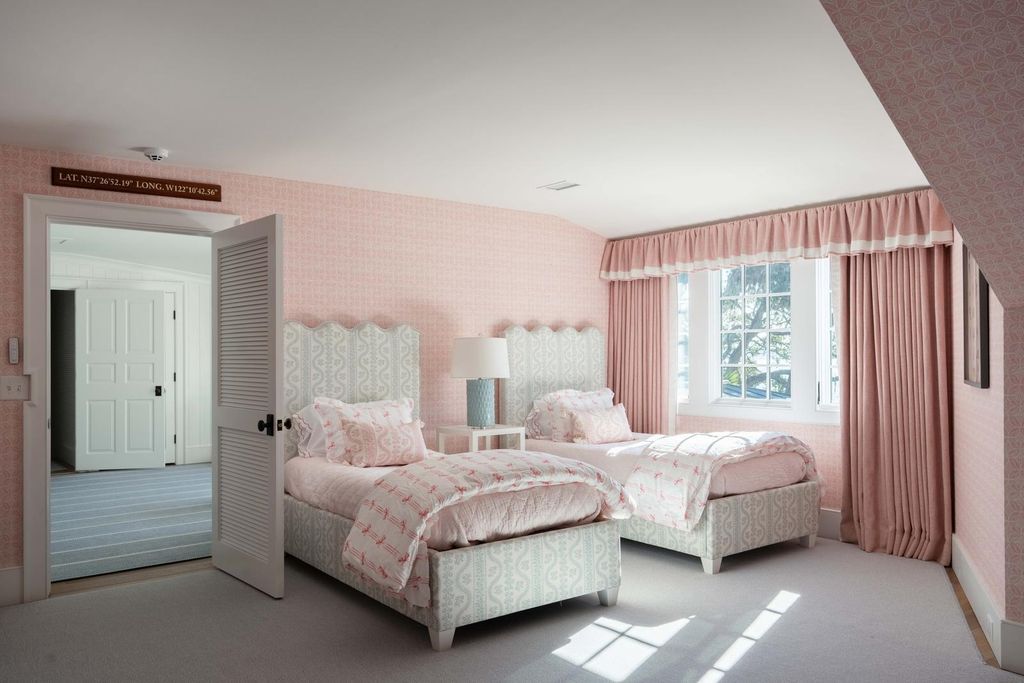 Image 55 of property listing at 111 Riverland Drive, Charleston, SC 29412