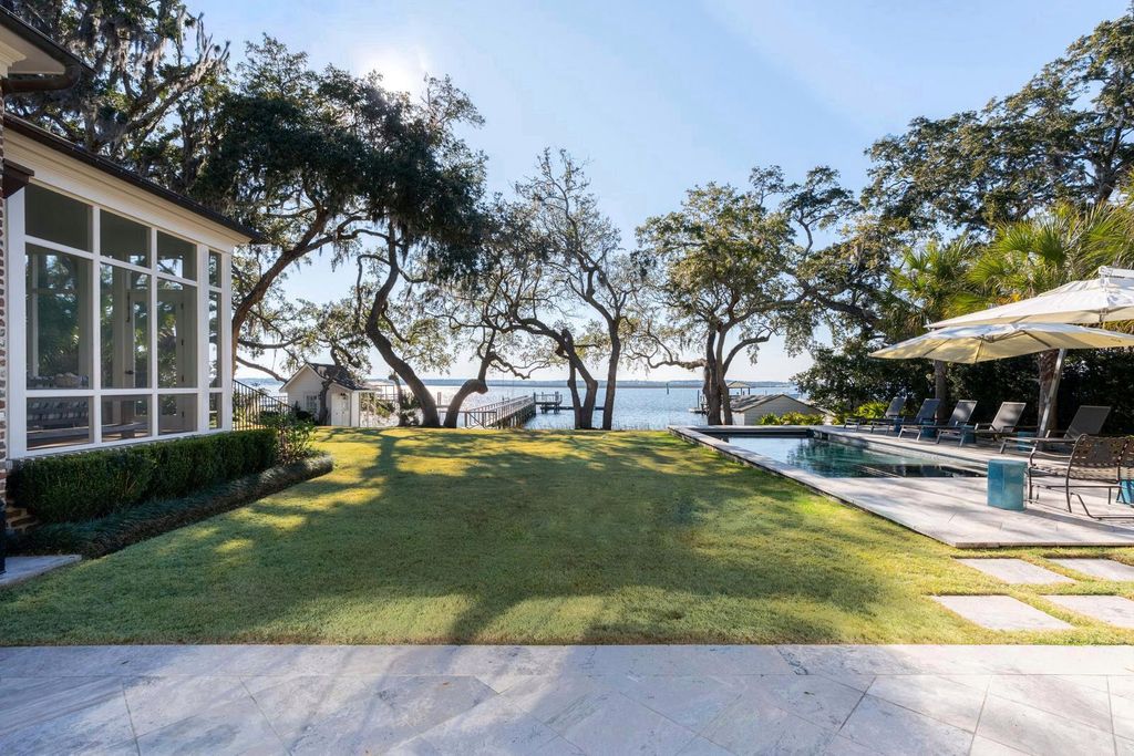 Image 71 of property listing at 111 Riverland Drive, Charleston, SC 29412
