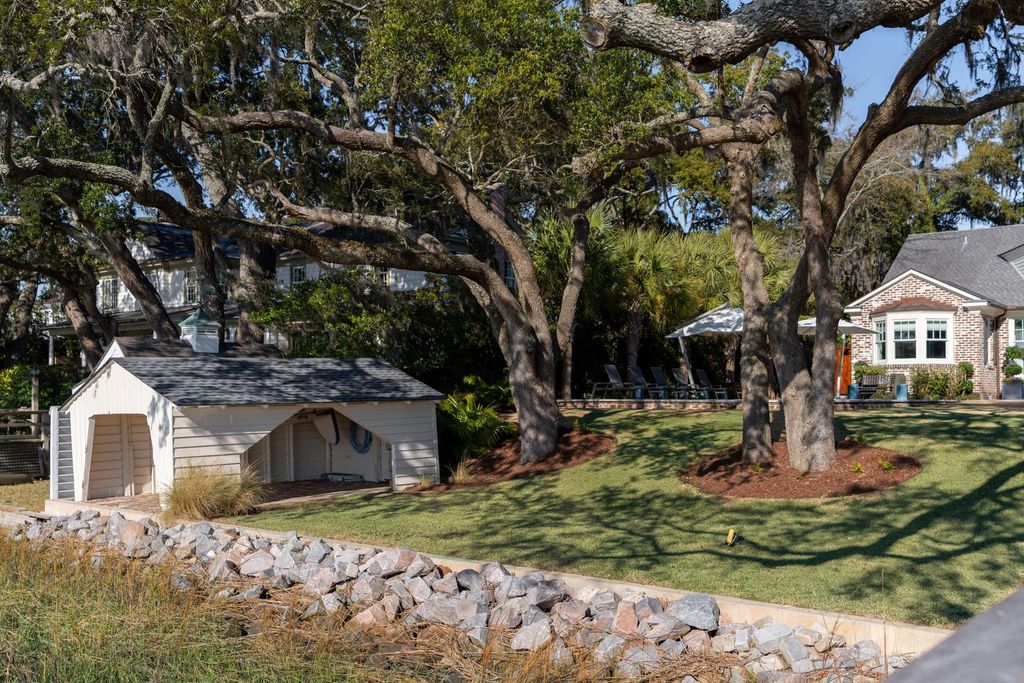 Image 82 of property listing at 111 Riverland Drive, Charleston, SC 29412