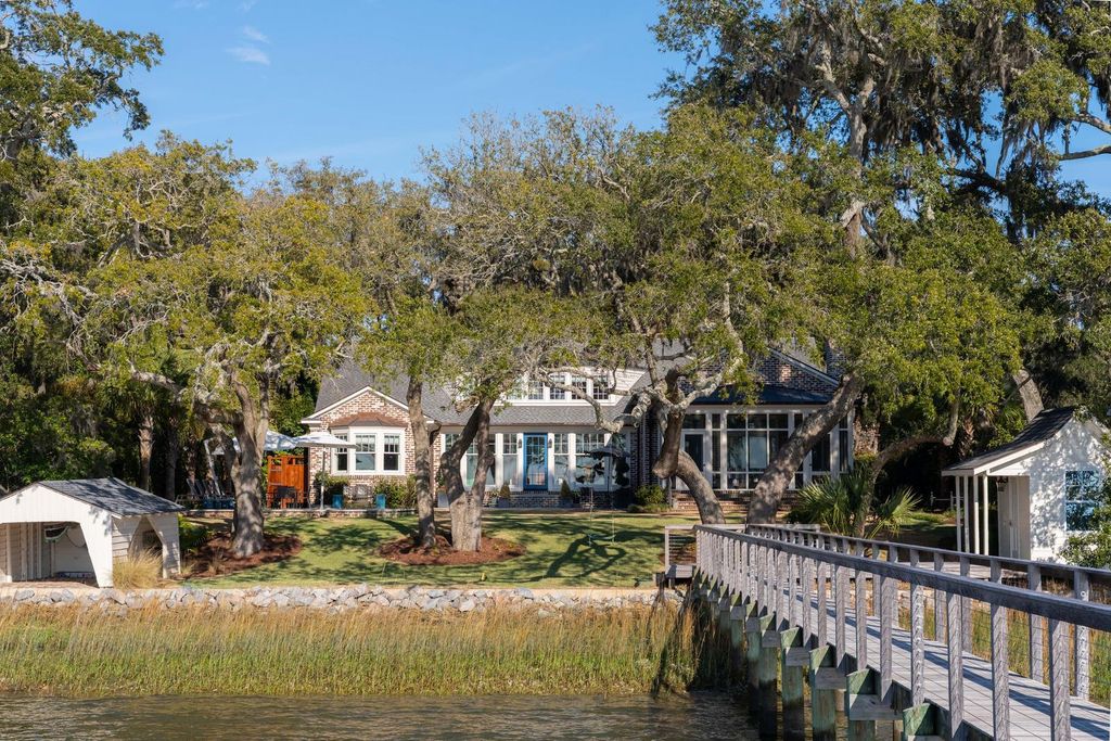 Image 83 of property listing at 111 Riverland Drive, Charleston, SC 29412