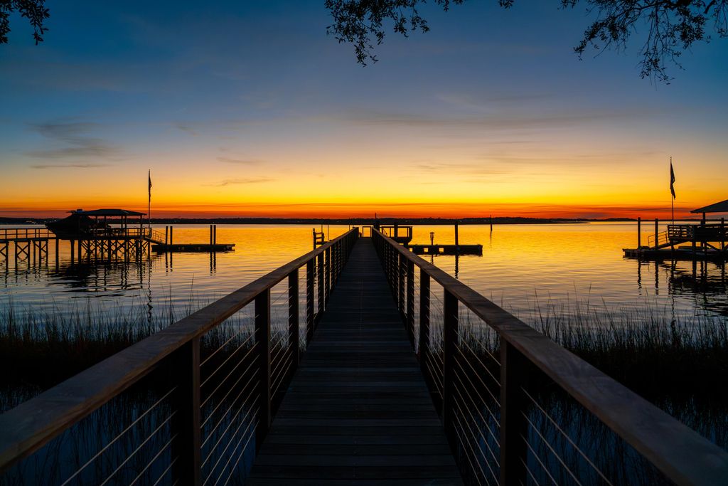 Image 91 of property listing at 111 Riverland Drive, Charleston, SC 29412