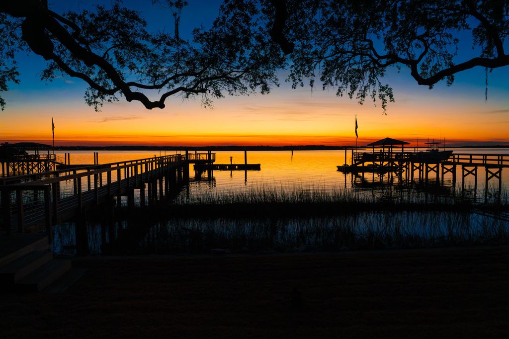 Image 92 of property listing at 111 Riverland Drive, Charleston, SC 29412