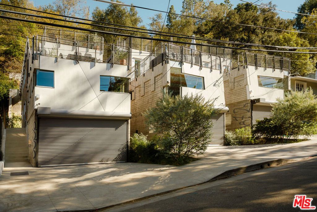8866 Wonderland Avenue, Los Angeles, CA 90046 — exterior