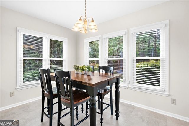 350 Oak Terrace, Alpharetta, GA 30009
