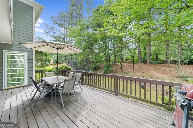 350 Oak Terrace, Alpharetta, GA 30009