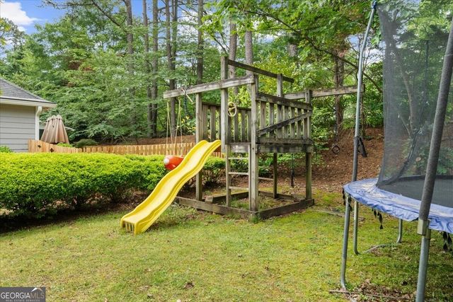 350 Oak Terrace, Alpharetta, GA 30009