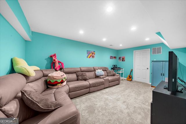 350 Oak Terrace, Alpharetta, GA 30009
