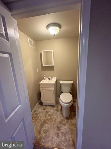 219 STRATFORD RD, Glenolden, PA 19036