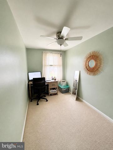 219 STRATFORD RD, Glenolden, PA 19036