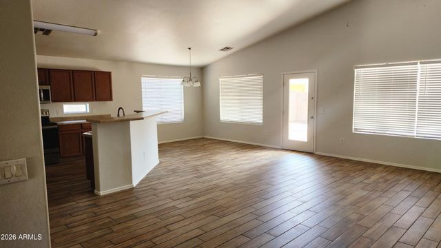 11229 W CHASE Drive, Avondale, AZ 85323