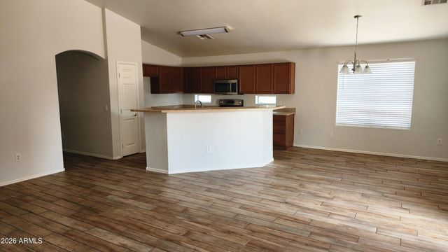 11229 W CHASE Drive, Avondale, AZ 85323