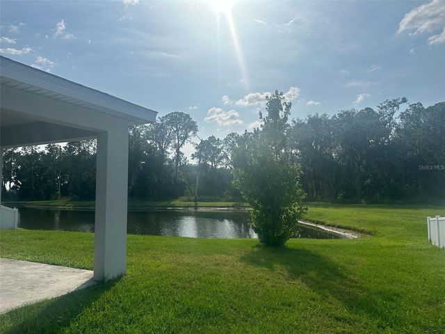 6911 GIDEON CIR, Zephyrhills, FL 33541